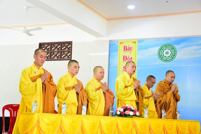 Vesak at Hung Phap Pagoda – Dong Nai