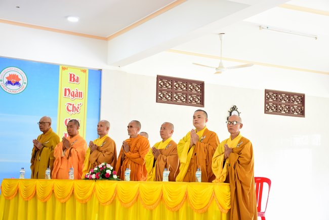 Vesak at Hung Phap Pagoda – Dong Nai