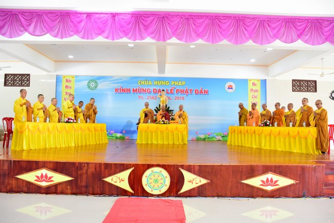 Vesak at Hung Phap Pagoda – Dong Nai