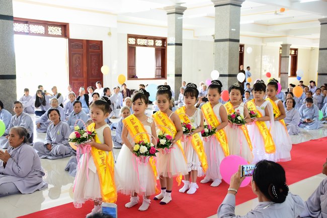Vesak at Hung Phap Pagoda – Dong Nai
