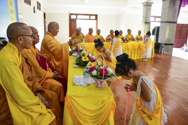 Vesak at Hung Phap Pagoda – Dong Nai