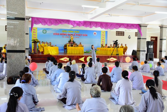 Vesak at Hung Phap Pagoda – Dong Nai