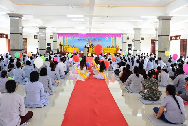 Vesak at Hung Phap Pagoda – Dong Nai