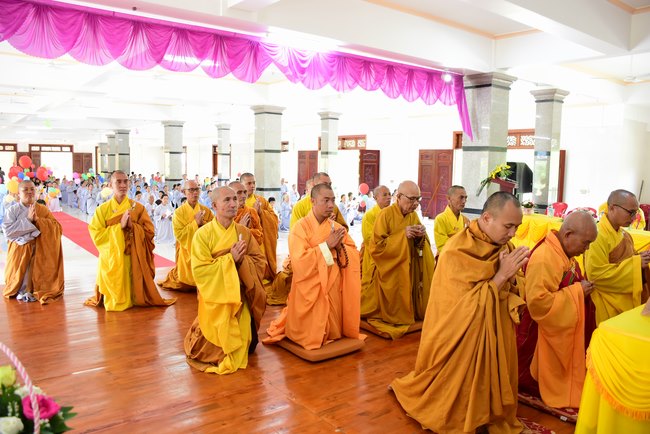 Vesak at Hung Phap Pagoda – Dong Nai