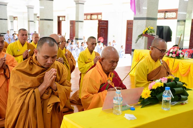 Vesak at Hung Phap Pagoda – Dong Nai