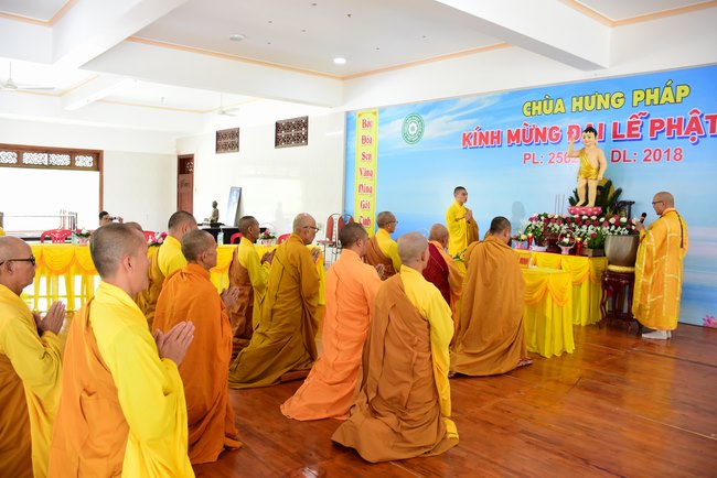 Vesak at Hung Phap Pagoda – Dong Nai