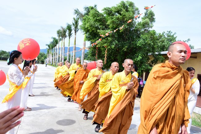 Vesak at Hung Phap Pagoda – Dong Nai