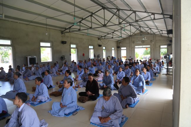 One-Day Cultivation reciting the Buddha’s name at Dong Cao Pagoda in Thanh Hoa Province