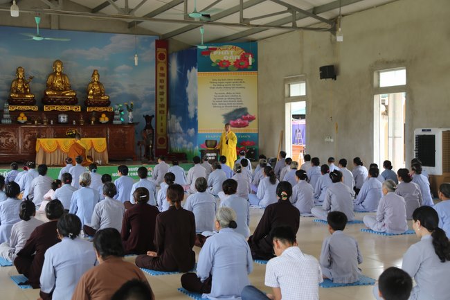 One-Day Cultivation reciting the Buddha’s name at Dong Cao Pagoda in Thanh Hoa Province