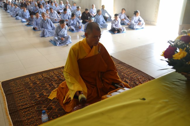 One-Day Cultivation reciting the Buddha’s name at Dong Cao Pagoda in Thanh Hoa Province