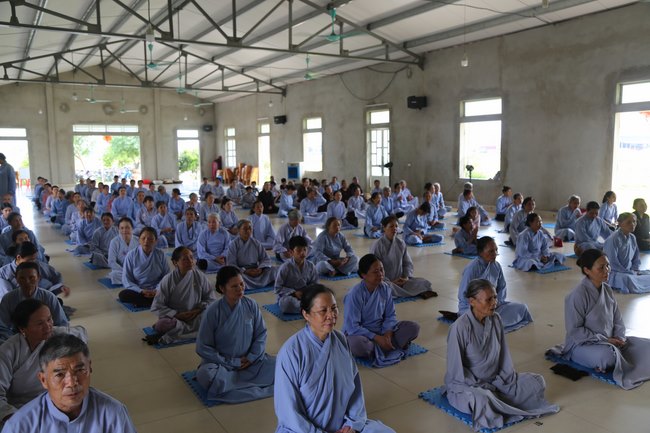 One-Day Cultivation reciting the Buddha’s name at Dong Cao Pagoda in Thanh Hoa Province