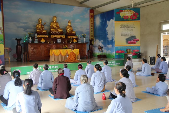 One-Day Cultivation reciting the Buddha’s name at Dong Cao Pagoda in Thanh Hoa Province