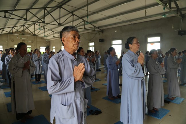 One-Day Cultivation reciting the Buddha’s name at Dong Cao Pagoda in Thanh Hoa Province