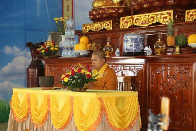 One-Day Cultivation reciting the Buddha’s name at Dong Cao Pagoda in Thanh Hoa Province