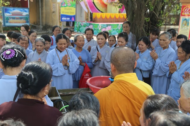 One-Day Cultivation reciting the Buddha’s name at Dong Cao Pagoda in Thanh Hoa Province