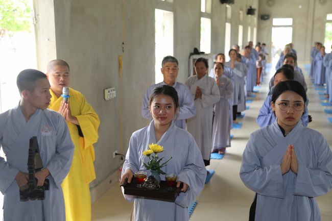 One-Day Cultivation reciting the Buddha’s name at Dong Cao Pagoda in Thanh Hoa Province
