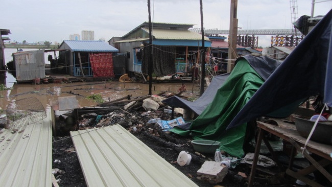 The Relief of fire victims at Russey Keo – Cambodia