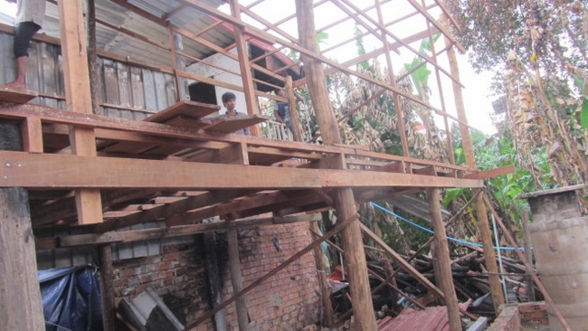 The Relief of fire victims at Russey Keo – Cambodia