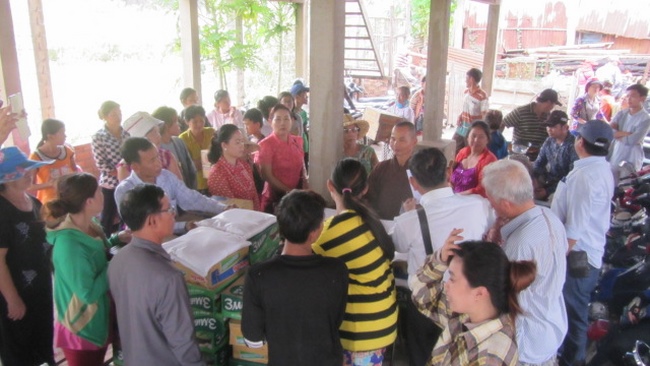 The Relief of fire victims at Russey Keo – Cambodia