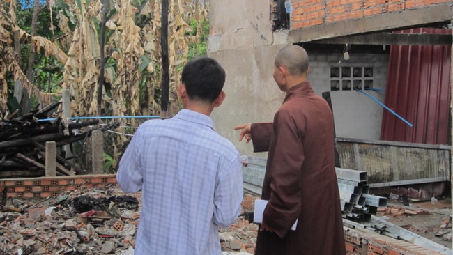 The Relief of fire victims at Russey Keo – Cambodia