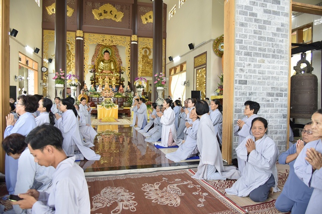 Giảng pháp tại chùa Hải Long - Ninh Thuận