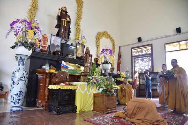 Giảng pháp tại chùa Hải Long - Ninh Thuận