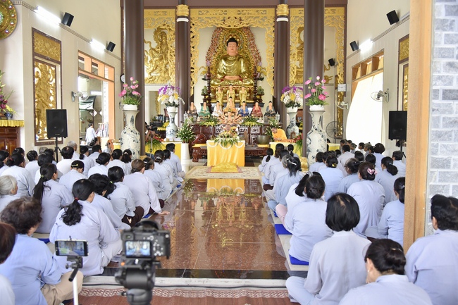 Giảng pháp tại chùa Hải Long - Ninh Thuận