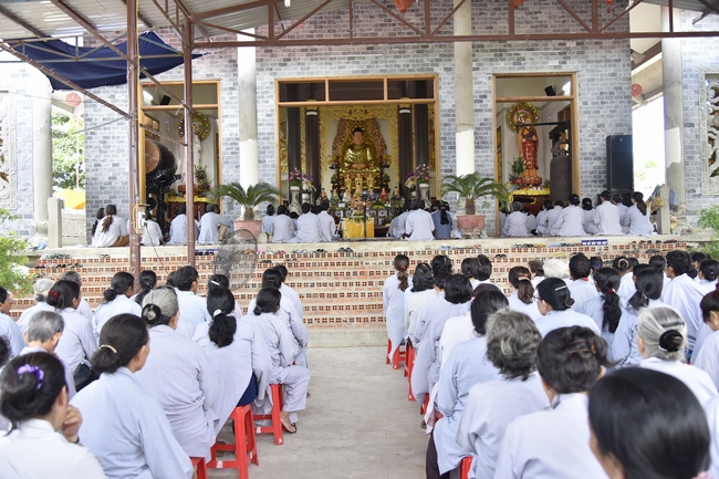 Giảng pháp tại chùa Hải Long - Ninh Thuận