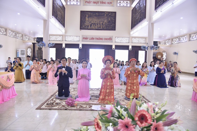 Buddhist  Wedding Ceremony