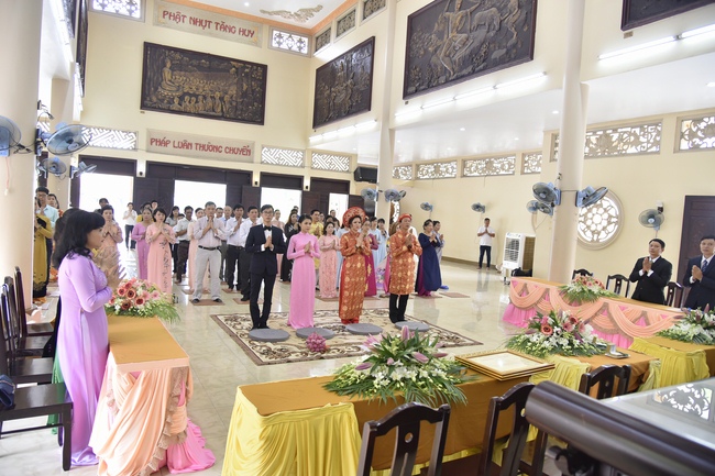 Buddhist  Wedding Ceremony