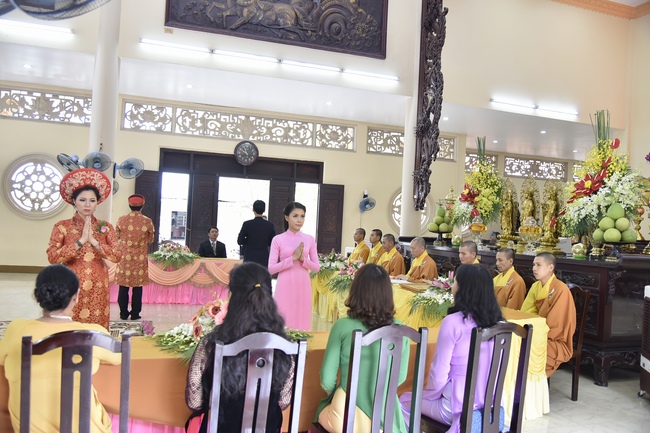 Buddhist  Wedding Ceremony
