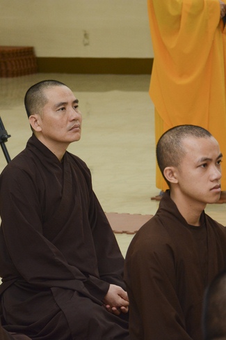 Hành giả an cư tại chùa Hoằng Pháp học giáo lý