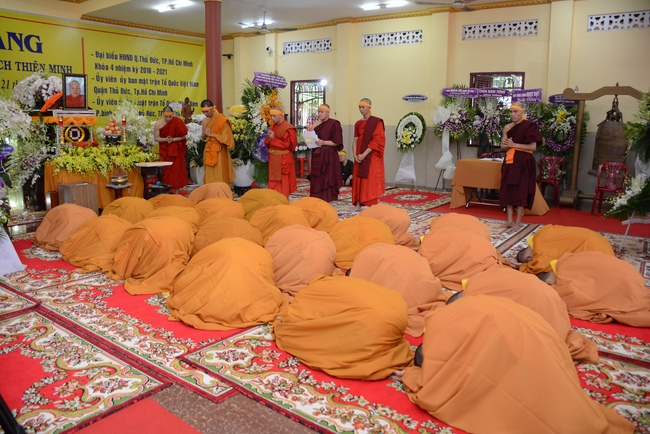 Lễ viếng Thượng tọa Thích Thiện Minh