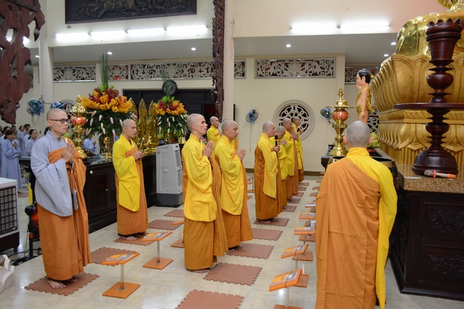 Lễ sám hối 14/05 Mậu Tuất