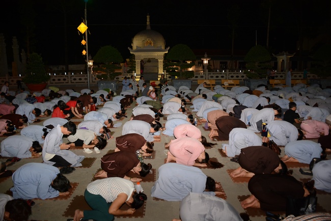 Lễ sám hối 14/05 Mậu Tuất