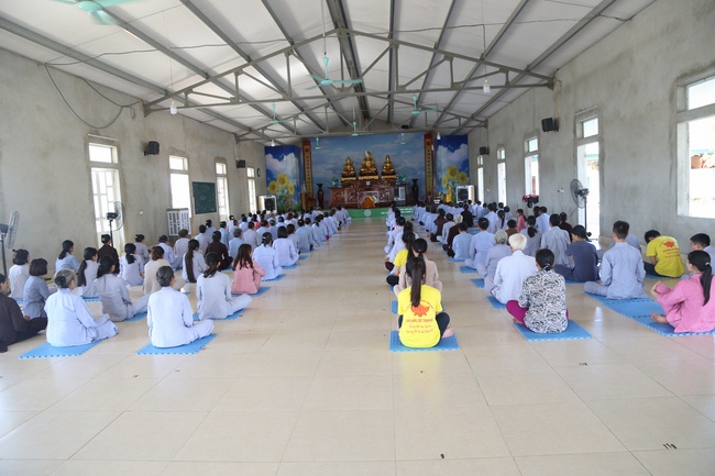 Tu niệm Phật một ngày tại chùa Đống Cao - Thanh Hóa