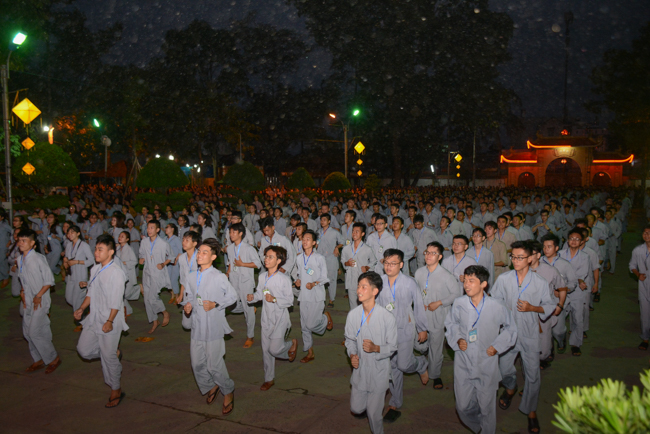 Summer Retreat 2018 on the Second Day: “Who am I?