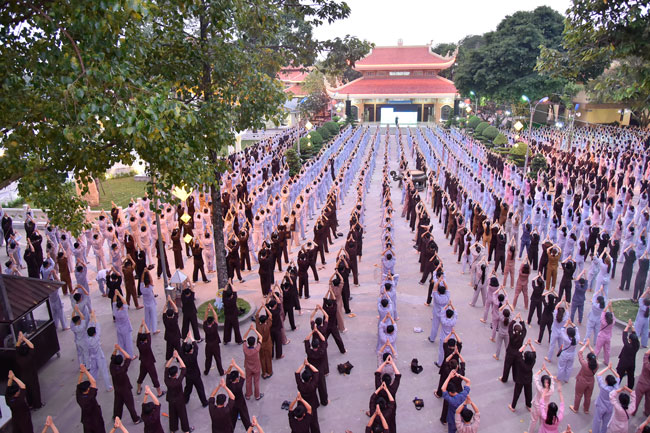 Summer Retreat 2018 on the Second Day: “Who am I?