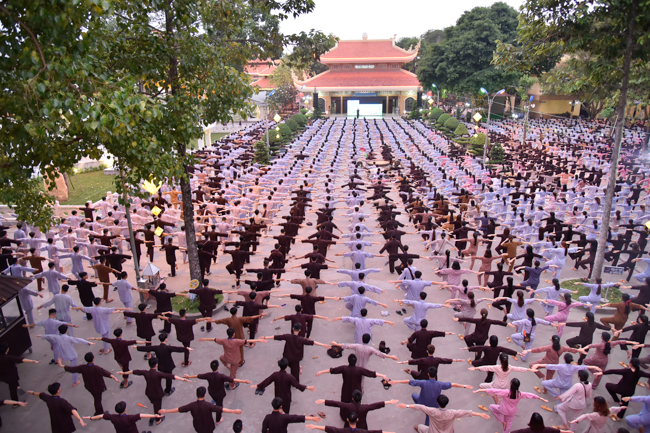 Summer Retreat 2018 on the Second Day: “Who am I?