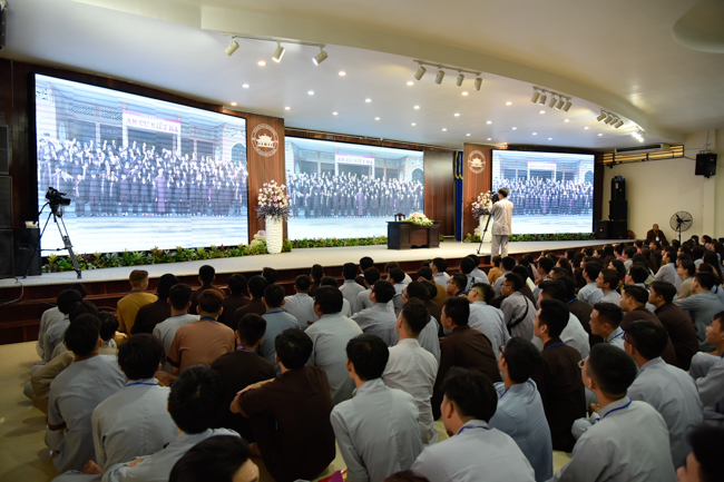 Summer Retreat 2018 on the Second Day: “Who am I?