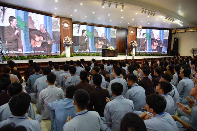 Summer Retreat 2018 on the Second Day: “Who am I?