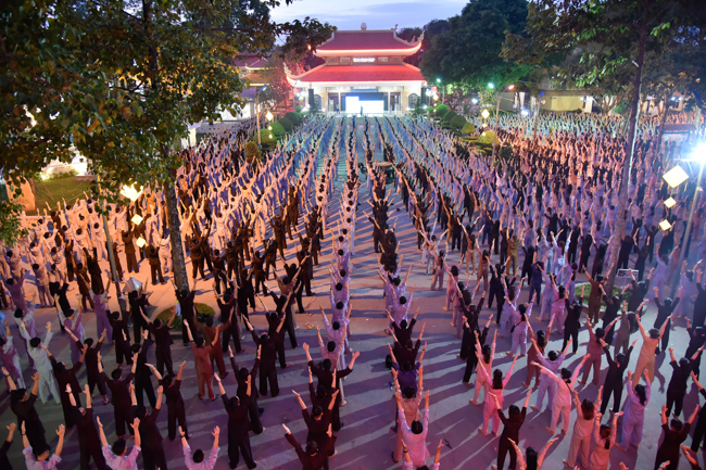 Summer Retreat 2018 on the Second Day: “Who am I?