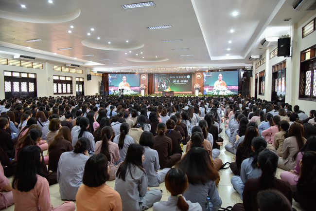 Summer Retreat 2018 on the Second Day: “Who am I?