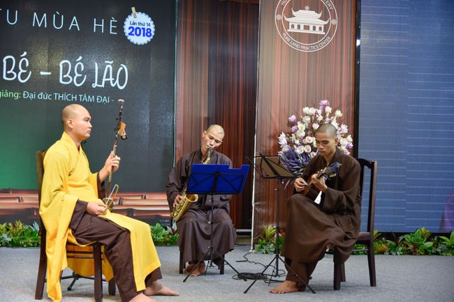 Summer Retreat 2018 on the Second Day: “Who am I?