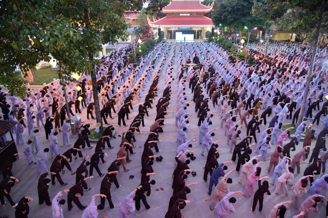 Summer Retreat 2018 on the Second Day: “Who am I?