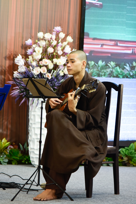 Summer Retreat 2018 on the Second Day: “Who am I?