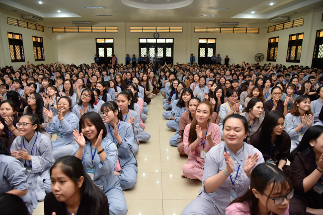 Summer Retreat 2018 on the Second Day: “Who am I?