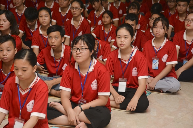 The second day of summer retreat at Tay Khanh pagoda - Thai Binh