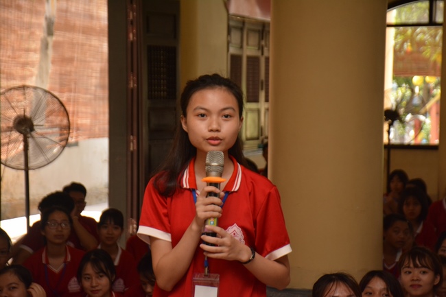 The second day of summer retreat at Tay Khanh pagoda - Thai Binh