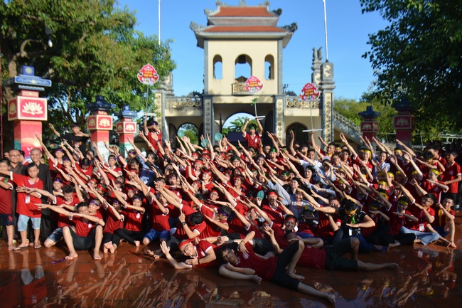 The second day of summer retreat at Tay Khanh pagoda - Thai Binh